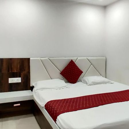 Hotel Cable Car Varanasi Exterior foto
